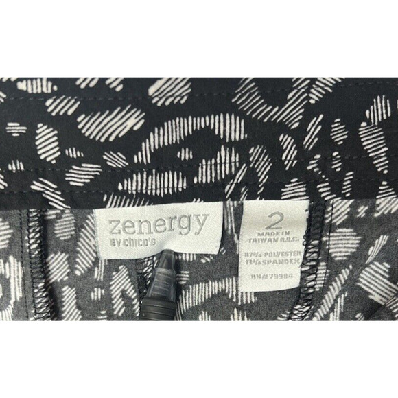 Chico's Zenergy Black & White Crop Pants Lightweight Summer Size 36'' Waist - Picture 6 of 7